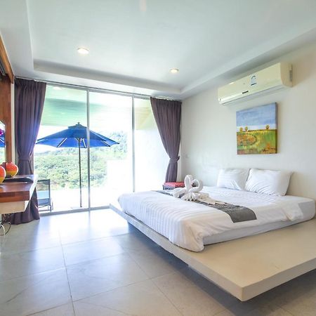 Grand Bleu Ocean View Pool Suite Камала-Біч Екстер'єр фото